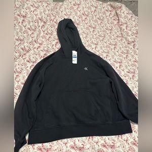 Men’s XL Calvin Klein hoodie.